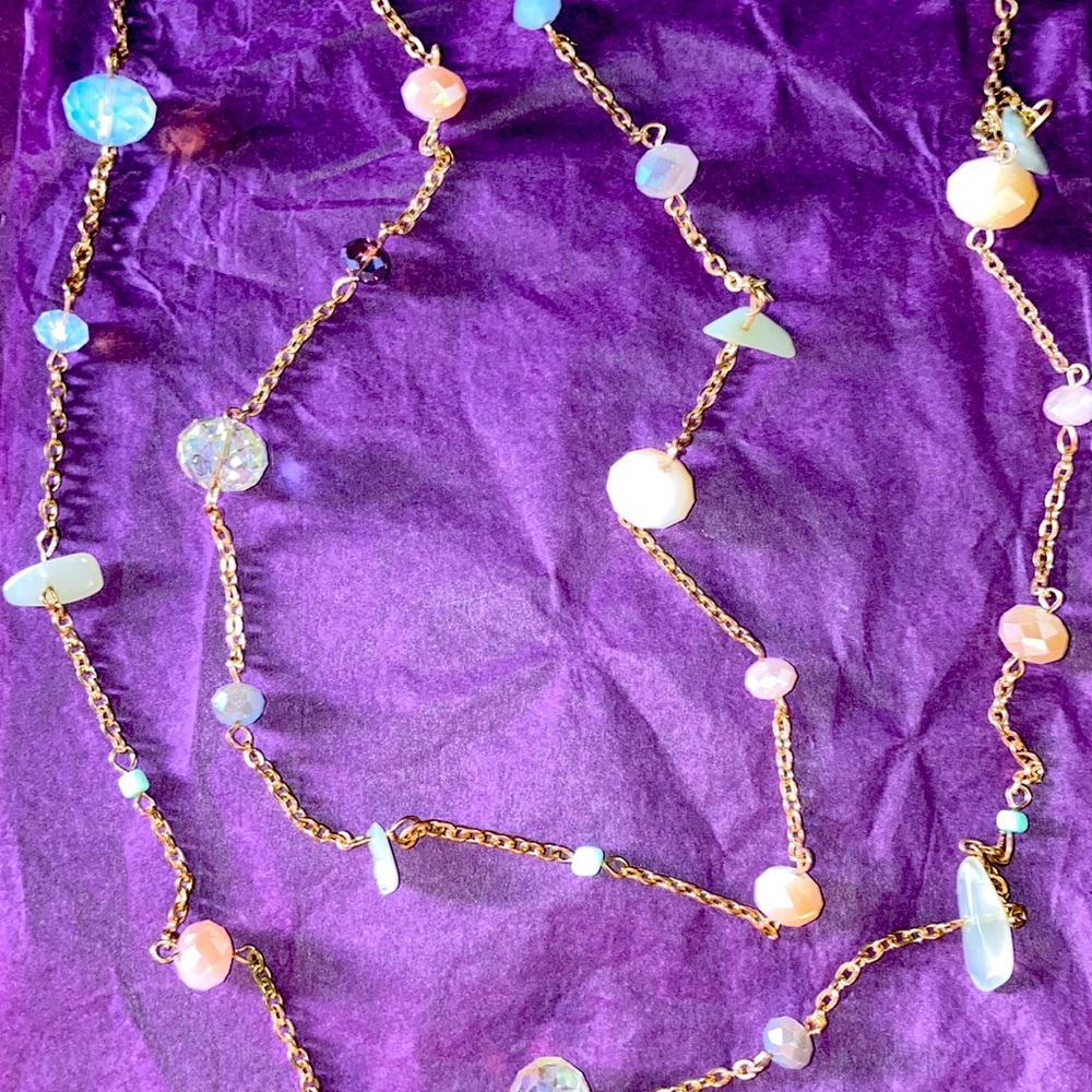 Aldo 24 inch facetted glass necklace